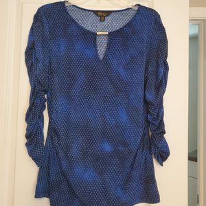 #465 Thalia Sodi Blue/Black Blouse Size Medium